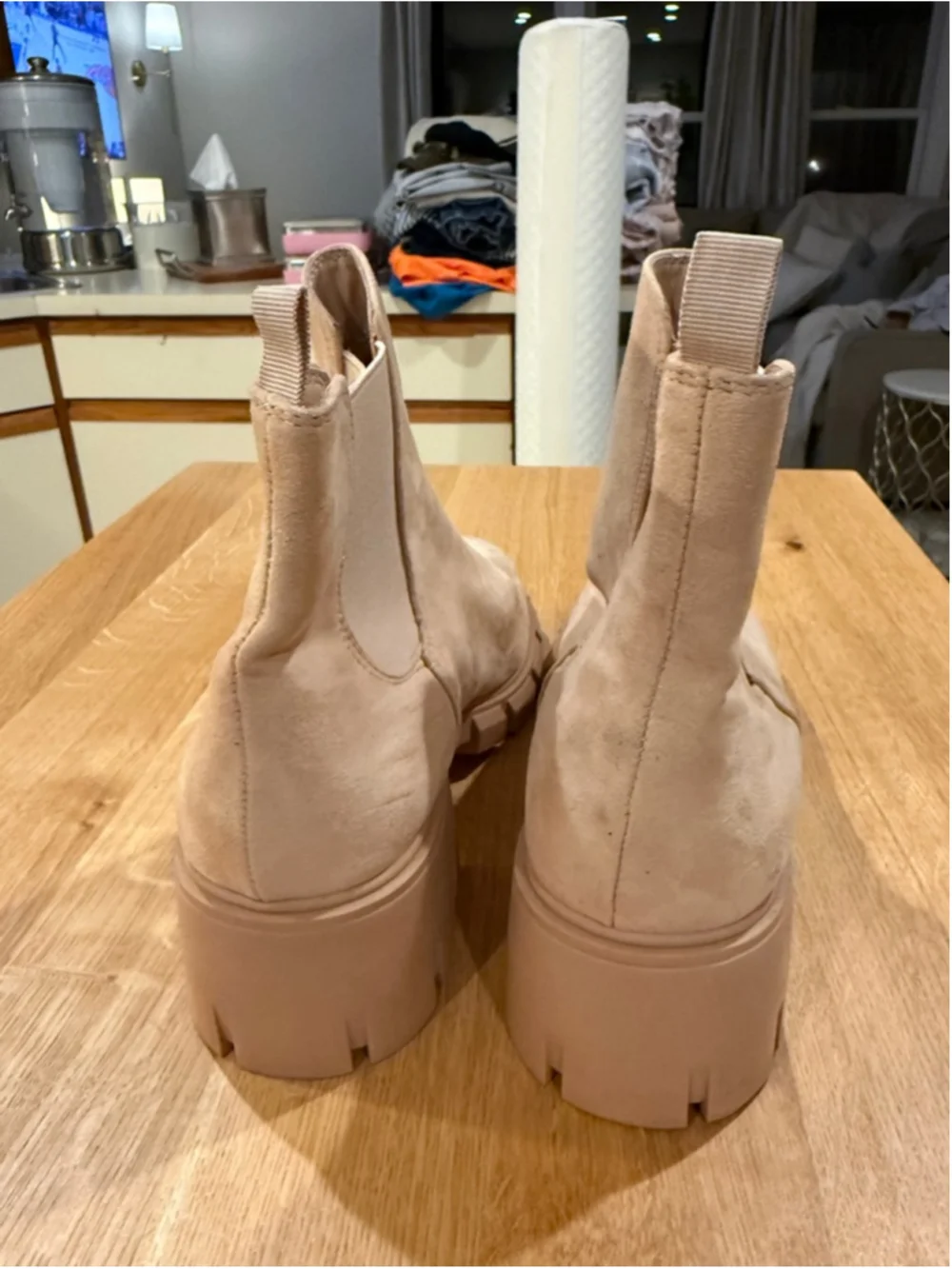 Women's Beige Suede Ankle Boots & Booties Size 9